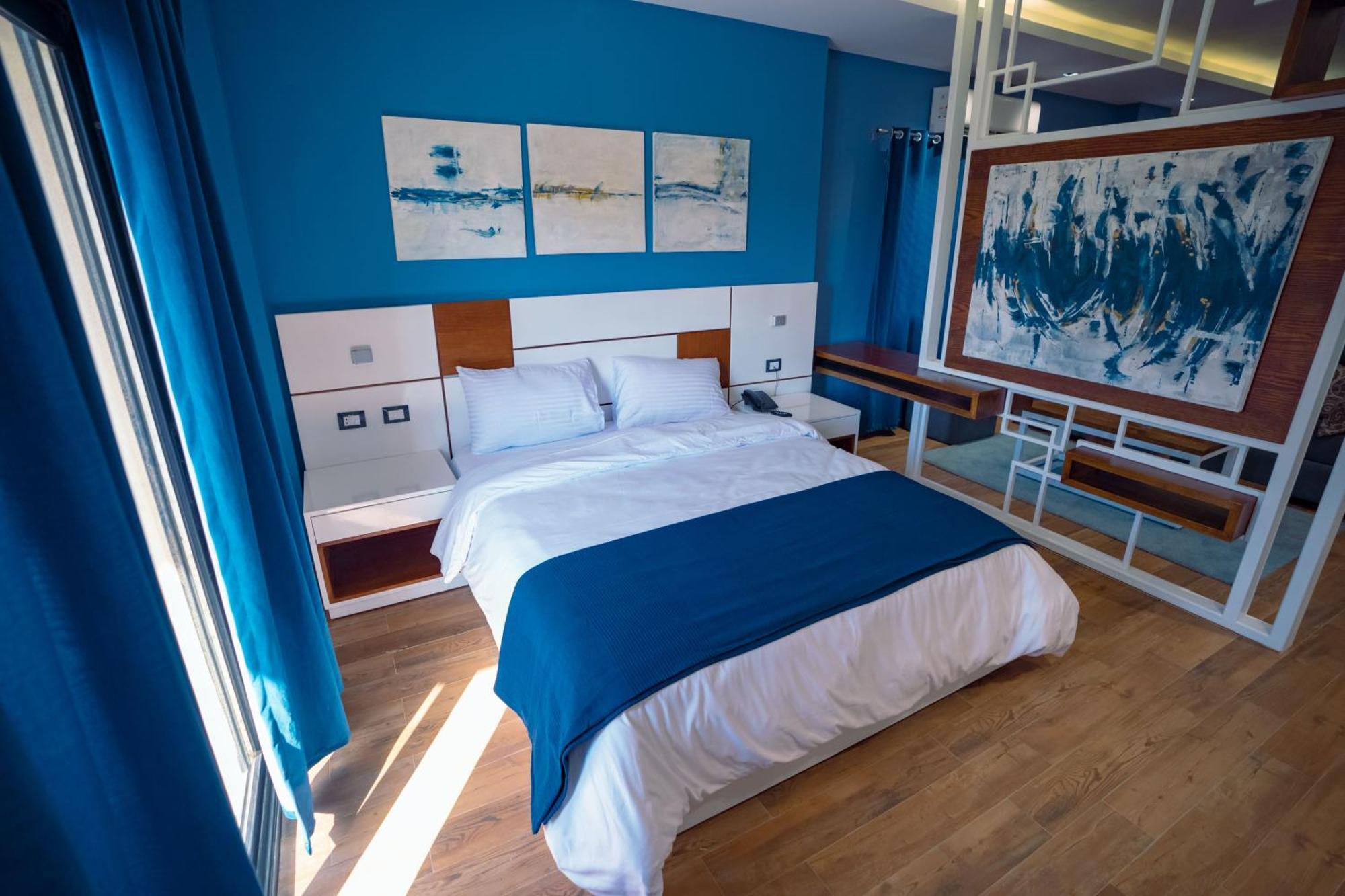 Travelholic New Apartment Cairo